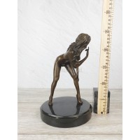 Statuette "Nude (ST-053)"