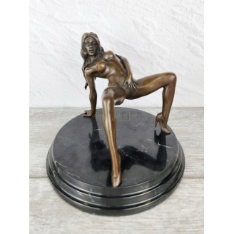 Statuette "Nude (ST-078)"