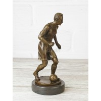 Statuette "Football Player (Retro)"