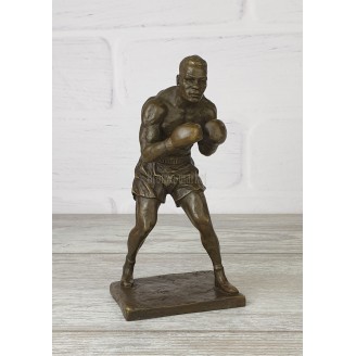 The statuette "Mike Tyson"