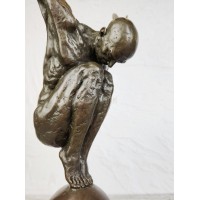 Statuette "Athlete on a ball (large)"