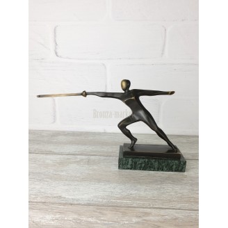 Statuette "Swordswoman (modern)"