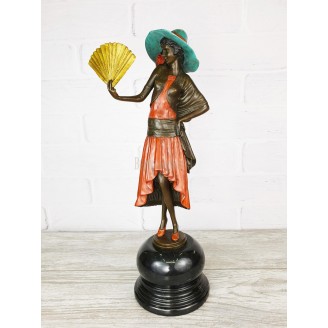 Statuette "Lady with a fan (in red)"