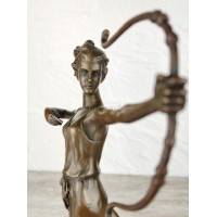 The statuette "Archer"