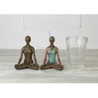 The statuette "Meditating (color.)"