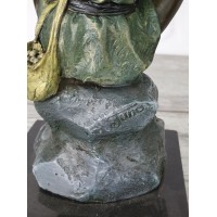 Statuette "Troll (sitting)"