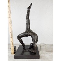 Statuette "Magician of astrology"