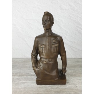 Bust of "Dzerzhinsky in a tunic "