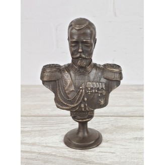 Bust of "Nicholas II (Koch Square, small)"