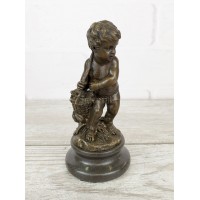 The statuette "A fisherman with a net"