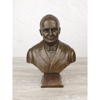 Bust of "Churchill (quality)"