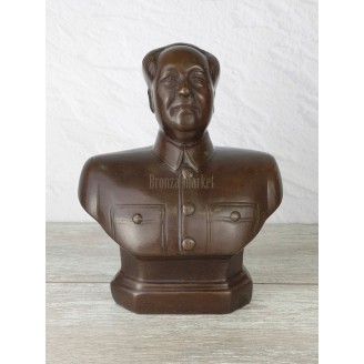 Bust of "Mao Zedong"
