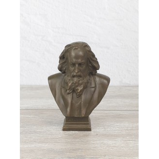 Bust of "Mendeleev"