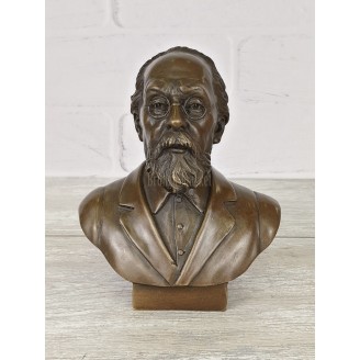 Bust "Tsiolkovsky"