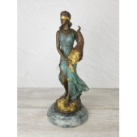 Statuette "Fortune (33cm, color.)"