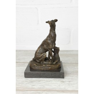 Statuette "Greyhound on a chain"