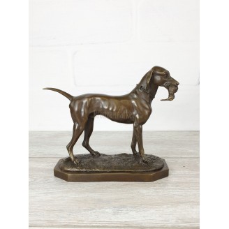 Statuette "Pointer with a hollow"