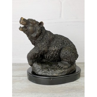The statuette "Bear on a stone"
