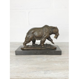 Statuette "Bear with a fish"