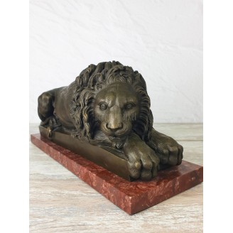 Statuette "Lion lying (right)"