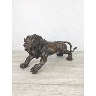 Statuette "Running Lion (brown)"