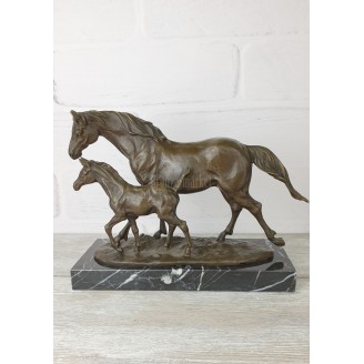 Statuette "Horse with foal"