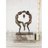 Statuette "Dancing with masks"