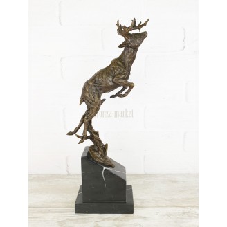 Statuette "Deer (on the rack)"