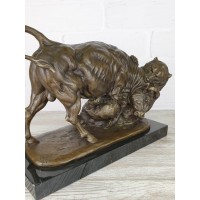 Statuette "Bull and Bear Fight (252)"
