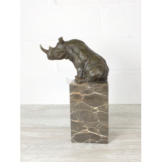 Statuette "A rhinoceros is sitting (a protective talisman)"