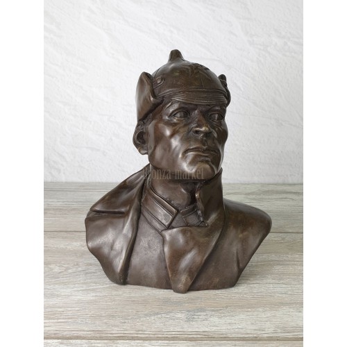 Bust of Budenovets