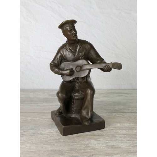 Statuette "Sailor with a guitar"