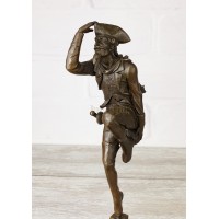 The statuette "Baron Munchausen"