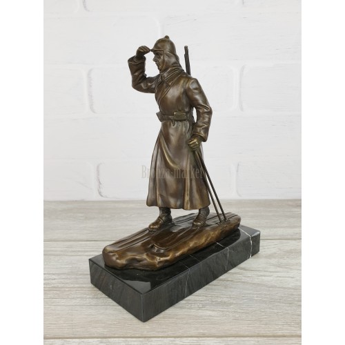 Statuette "Budenovets on skis"