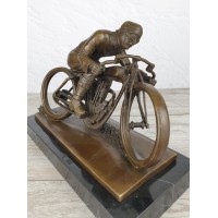 Statuette "Motorcyclist (retro)"
