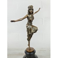 Statuette "Dancer (EPA-642)"